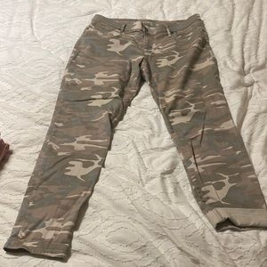 Camo Loft Jeans
